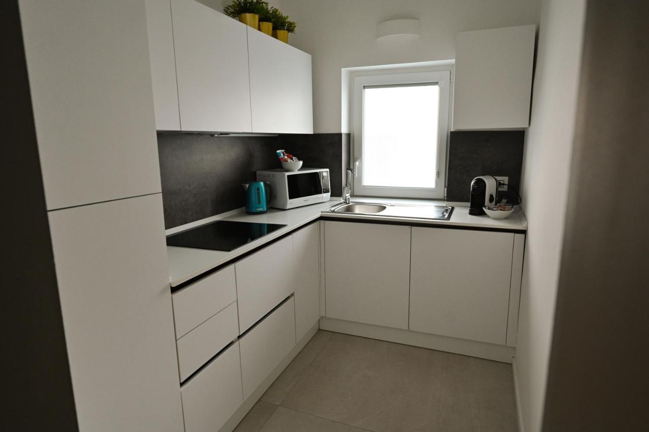 Casa Di Mamma Apartment Bari Bagian luar foto
